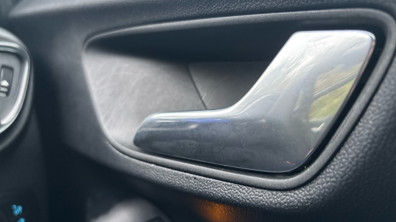 Ford Puma 1.0 EcoBoost Hybrid mHEV ST-Line 5dr Petrol Hatchback